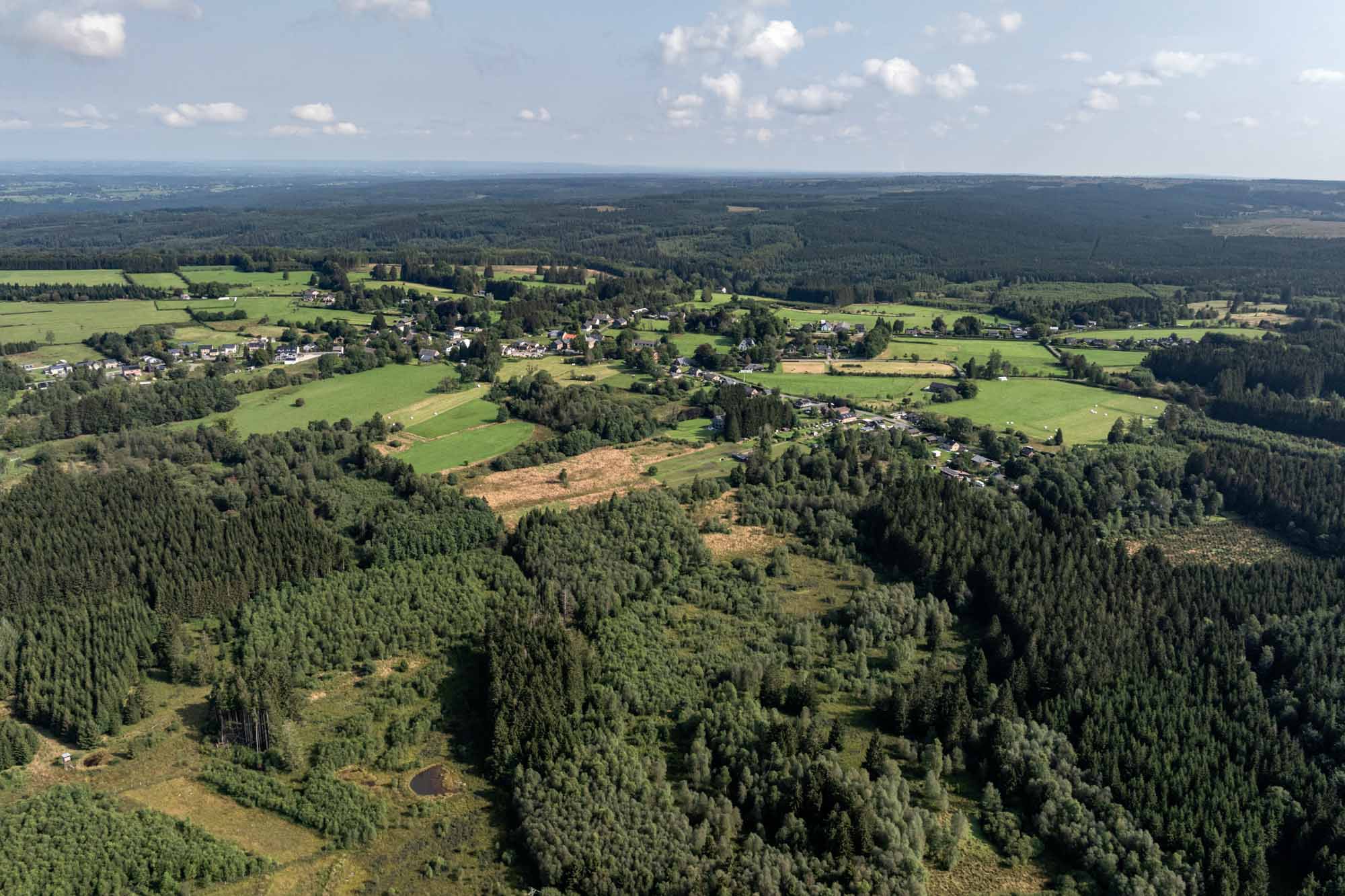Vue aérienne du village de Hockai